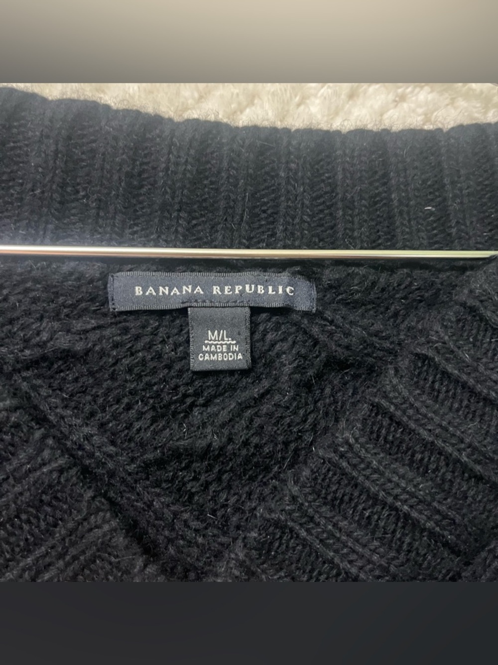 Banana Republic Black Fringe Poncho Lambs Wool Layering Piece Womens Sz M/L - Picture 2 of 4